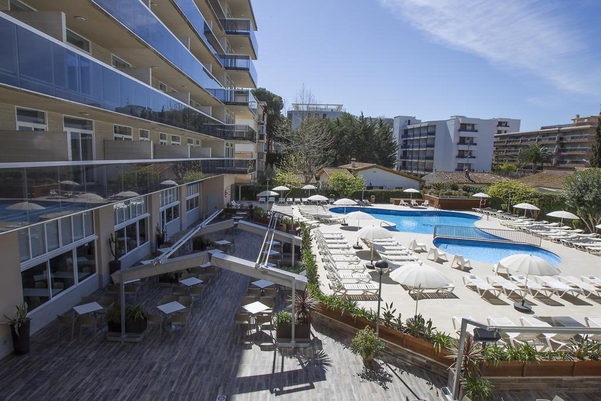 Aparthotel Cye Holiday Centre Salou Esterno foto
