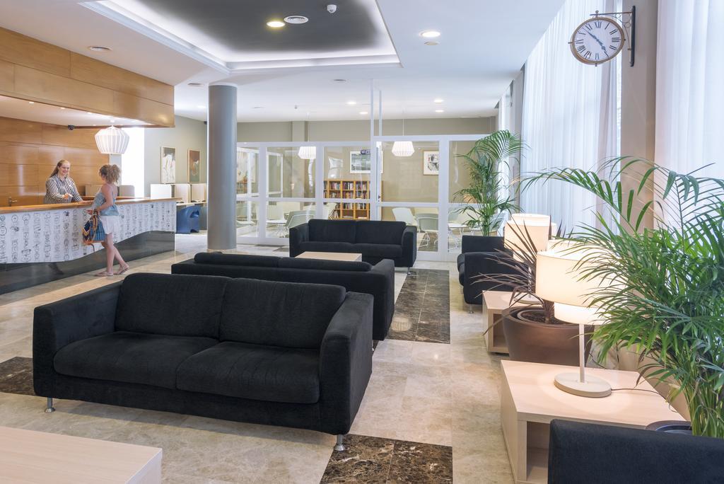 Aparthotel Cye Holiday Centre Salou Esterno foto