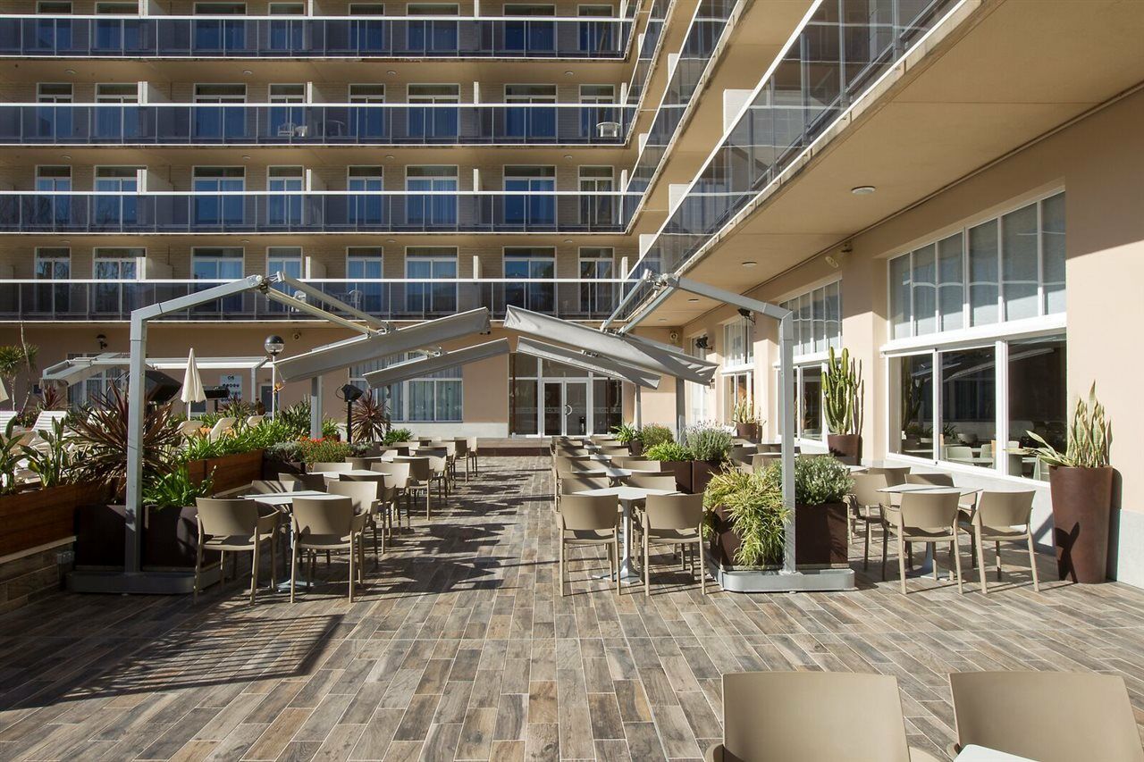 Aparthotel Cye Holiday Centre Salou Esterno foto